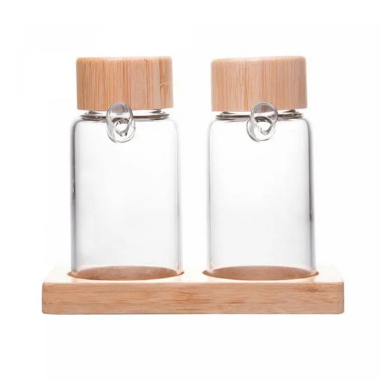 Imagem CONJUNTO 2 GALHETEIROS DE VIDRO BOROSSILICATO COM TAMPA E SUPORTE DE BAMBU 170ML
