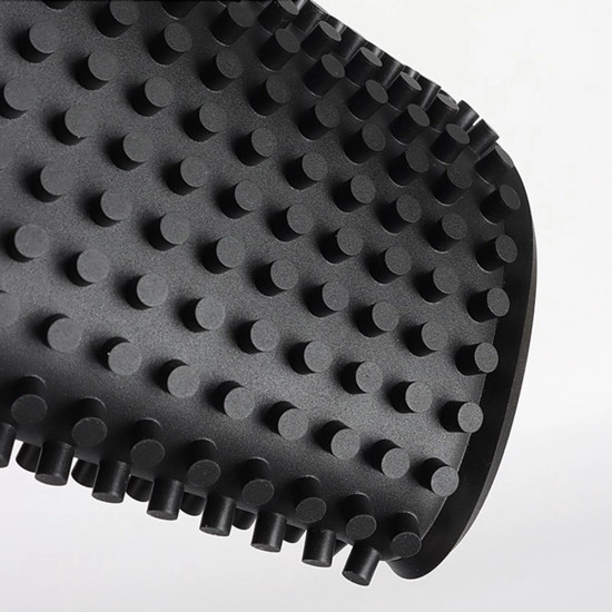 Imagem TAPETE ESCORREDOR NA COR PRETO EM PVC 60X15 CM