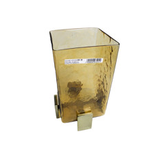 Imagem de CANDELABRO DECORATIVO EM VIDRO COR AMBAR E BASE EM METAL DOURADO 29X15 CM - Mabruk Importacao E Comercio Eireli