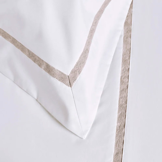 Imagem JOGO DE CAMA FIGOLI QUEEN 200 FIOS EM ALGODÃO BRANCO LEGNO - TRUSSARDI