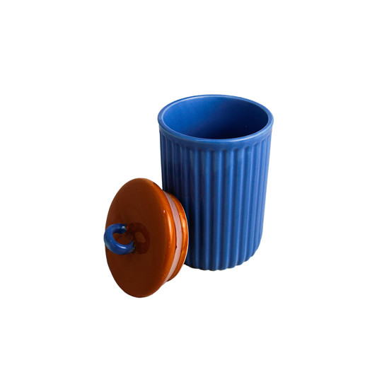 Imagem POTICHE DECORATIVO EM CERÂMICA AZUL E TAMPA LARANJA 16X9 CM - MABRUK