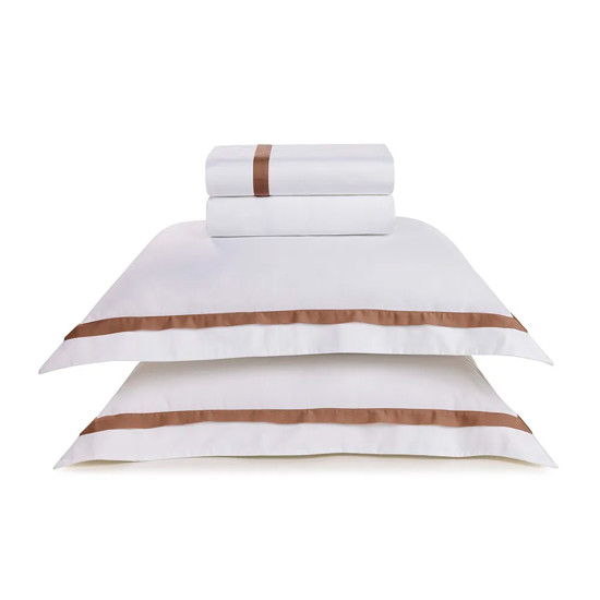 Imagem JOGO DE CAMA KING 4 PEÇAS VERCELLI EM ALGODÃO BRANCO/VECCHIO - TRUSSARDI