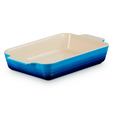 Imagem de TRAVESSA RETANGULAR CLÁSSICA AZURE BLUE EM CERÂMICA 5,2X30,4X17,8CM - LE CREUSET - Le Creuset Do Brasil 