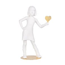 Imagem de ESCULTURA BRANCA MILA MENINA EM RESINA SEGURANDO CORAÇÃO DOURADO DE METAL - MODALI - Modali Distribuidora De Decoracoes Eireli - Epp
